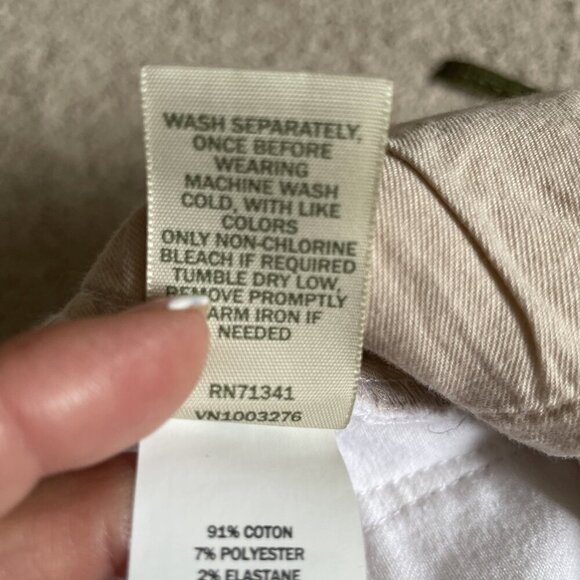 LL Bean Classic Fit Ankle Jeans Womens 10 White DenimStraight Leg Casual Stretch - Picture 11 of 11